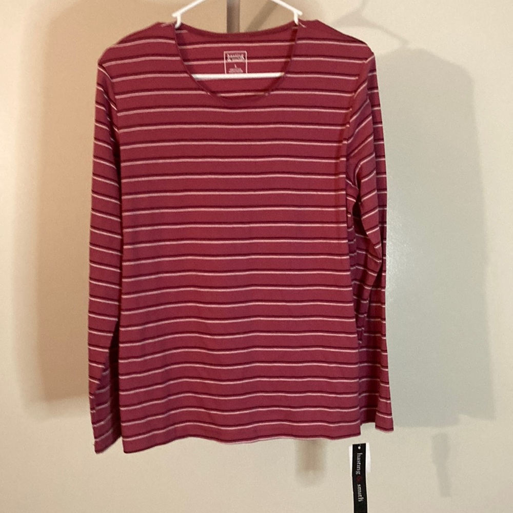 Hastings and Smith Top